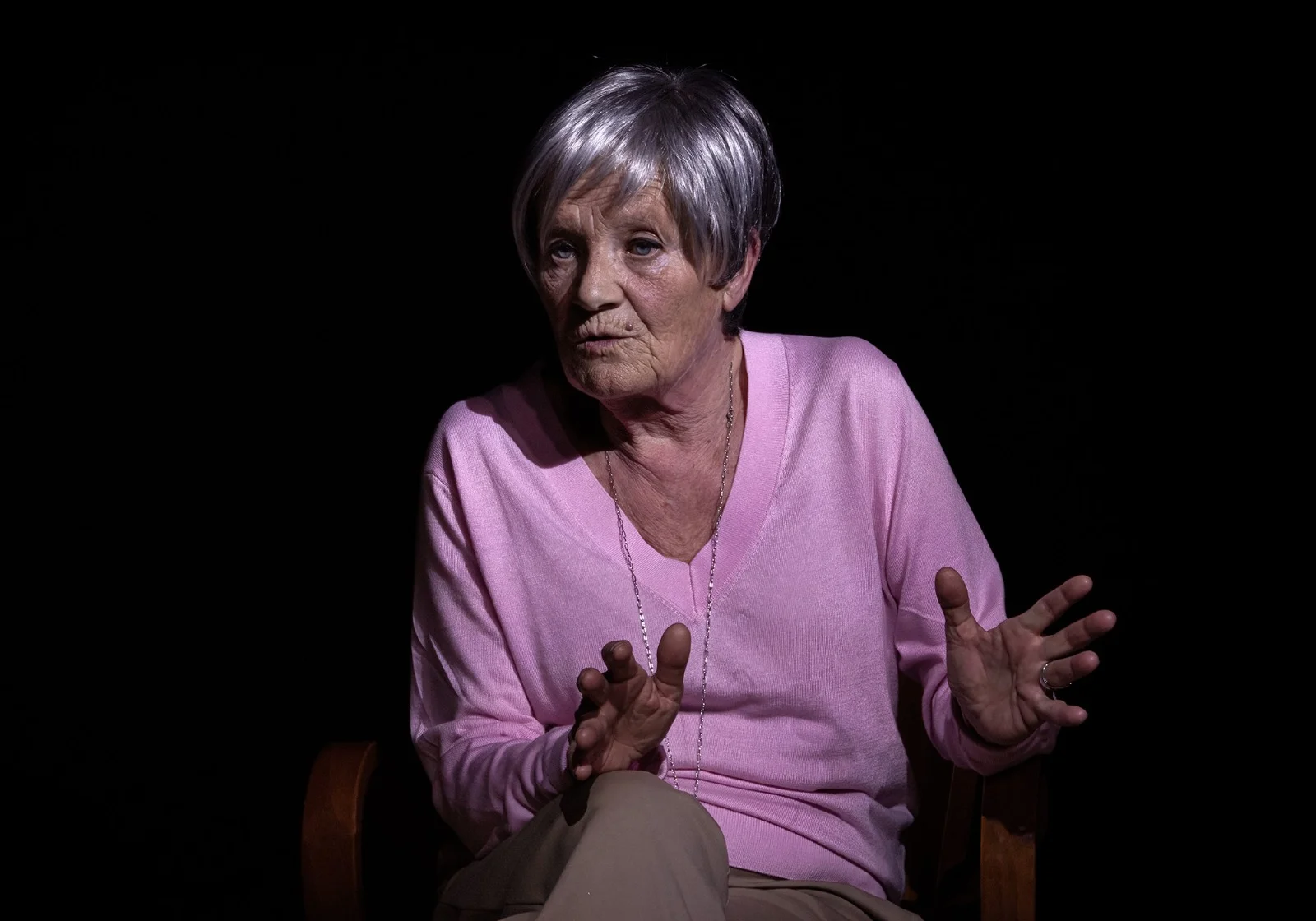 A LA TAULA DE LA CUINA - TERESA GELPÍ -